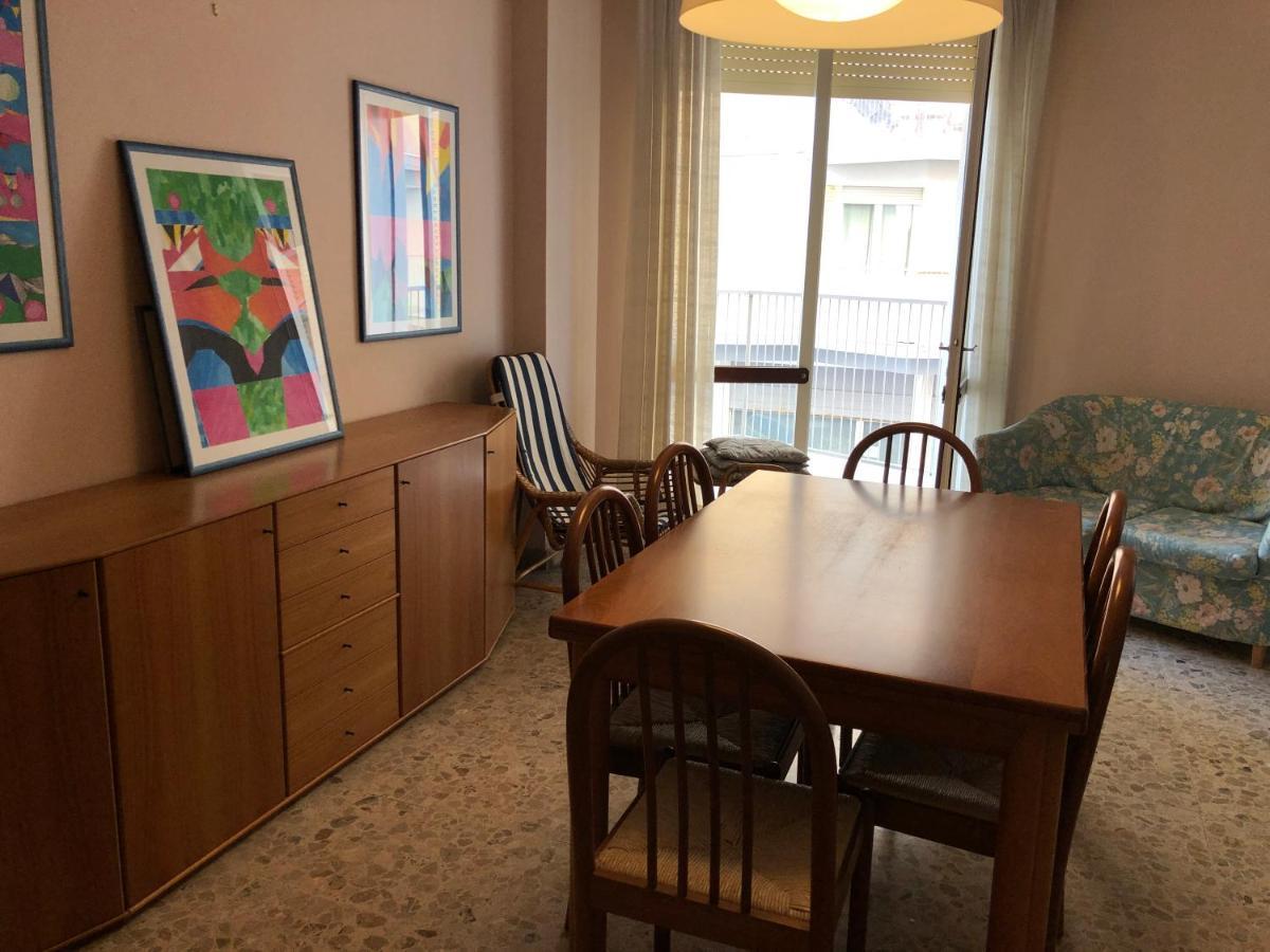 Residence Centro Commerciale - Walterigato Apartments Solo Per Famiglie リド・ディ・イエゾロ エクステリア 写真