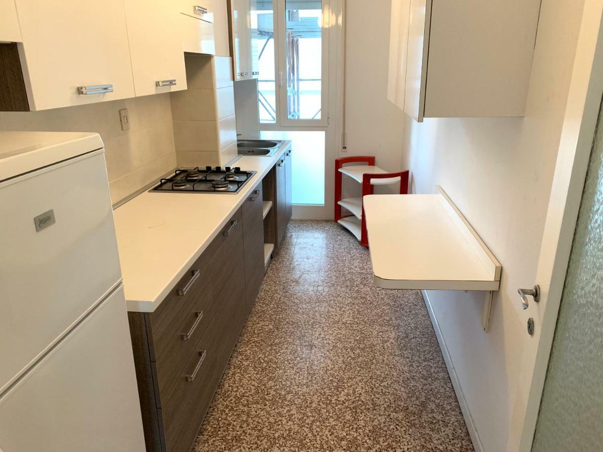 Residence Centro Commerciale - Walterigato Apartments Solo Per Famiglie リド・ディ・イエゾロ エクステリア 写真